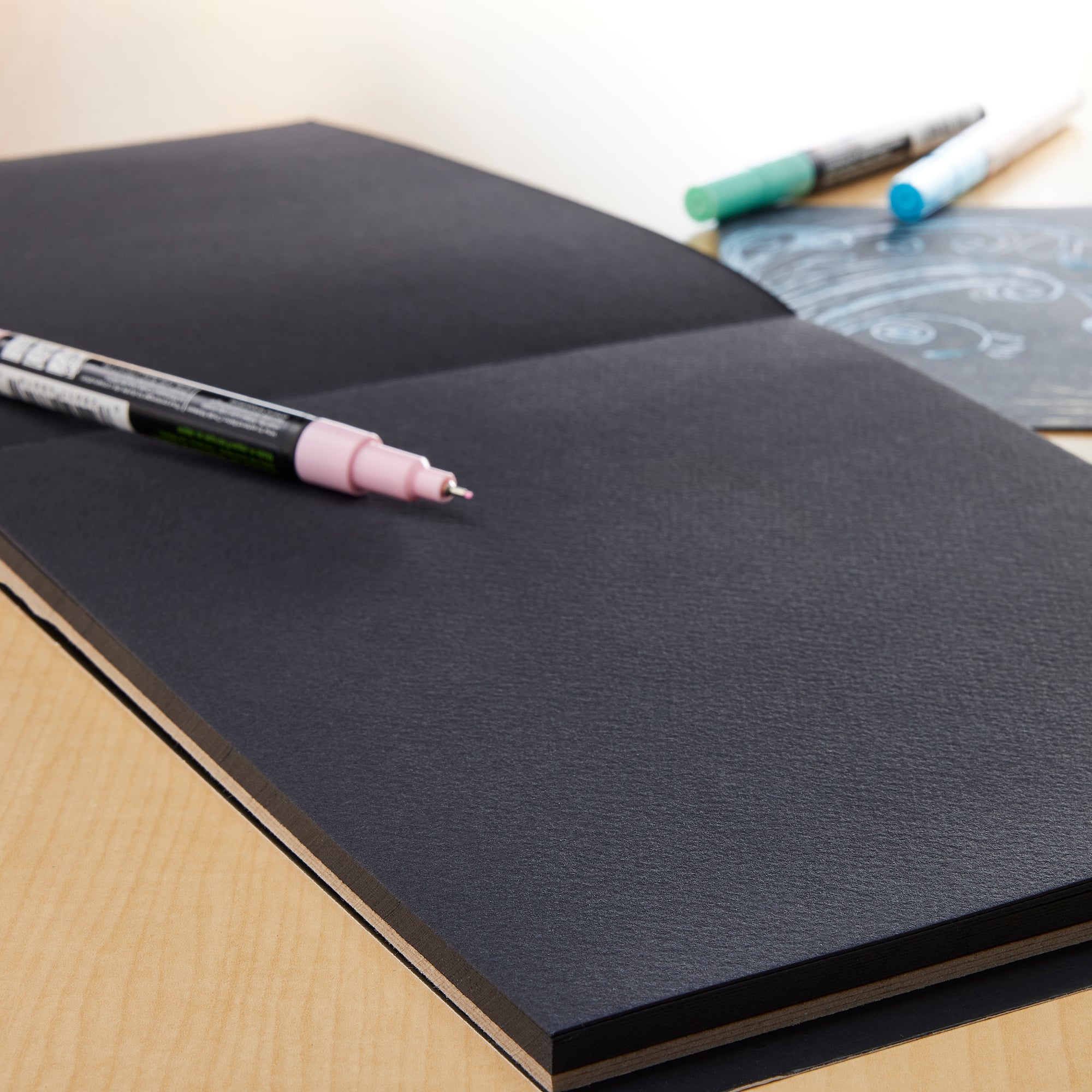 Legion Stonehenge Aqua Coldpress Black Pad